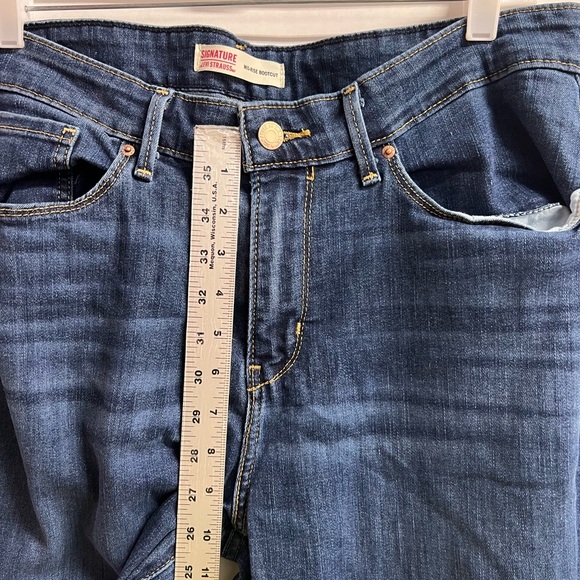 Levi's Jeans Womens 16M Blue Bootcut‎ mid Rise Medium Wash Stretch Denim - Picture 3 of 9